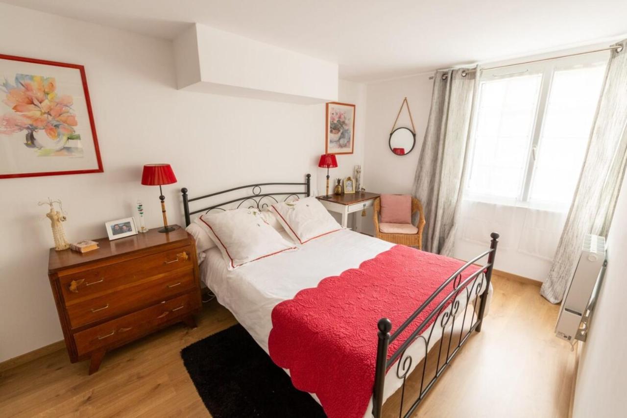 Furnished Apartment Near Palais De La Justice With 2 Bedrooms & A Garden Bordeaux Exterior photo