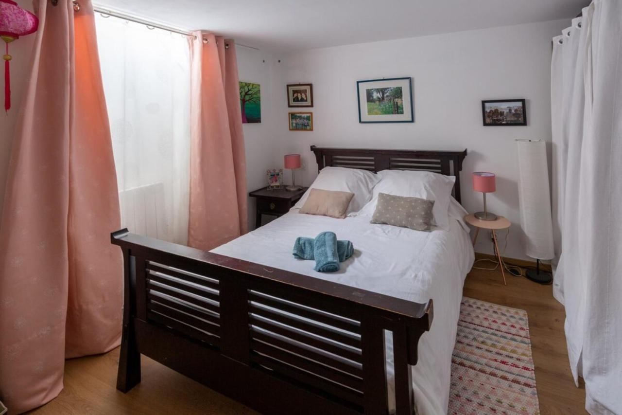 Furnished Apartment Near Palais De La Justice With 2 Bedrooms & A Garden Bordeaux Exterior photo